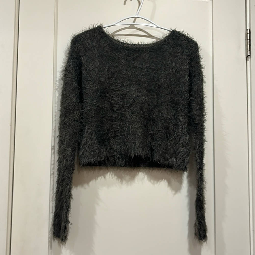 Hollister small fuzzy crop sweater $7 add on